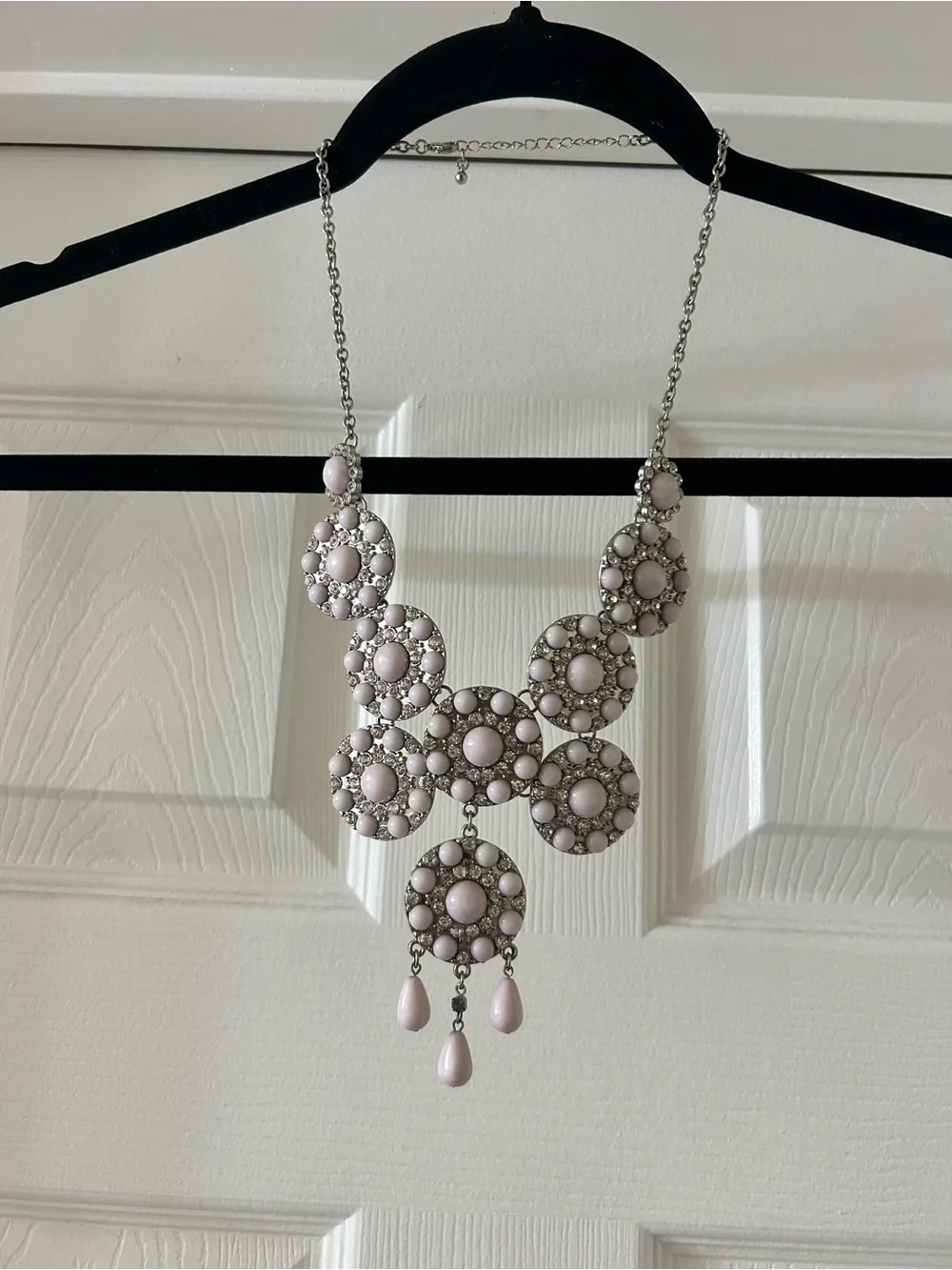 Stylish Purple Statement Necklace - Women Jewelry